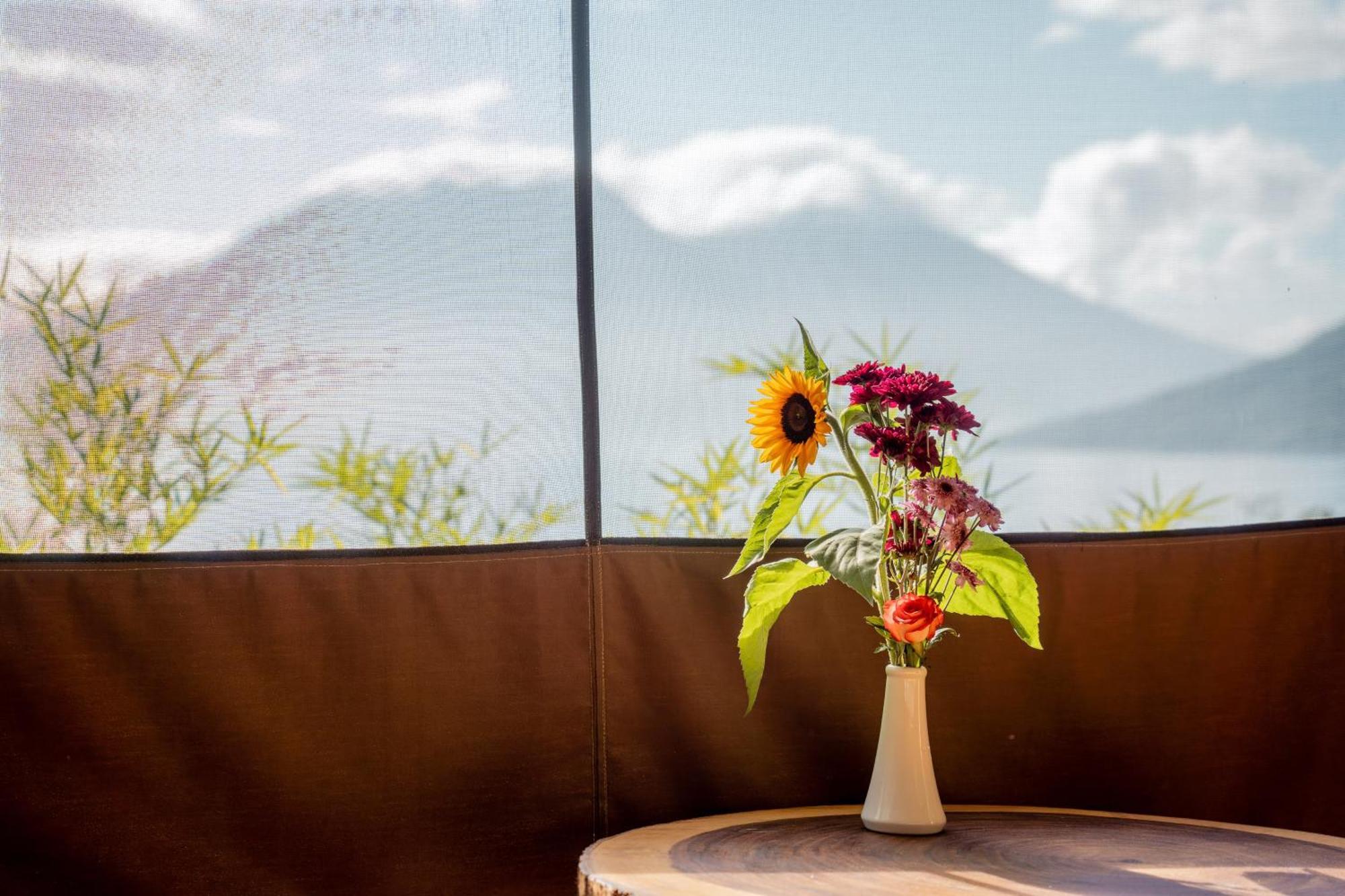 Fuego Atitlan Eco-Hotel Тікаль Екстер'єр фото