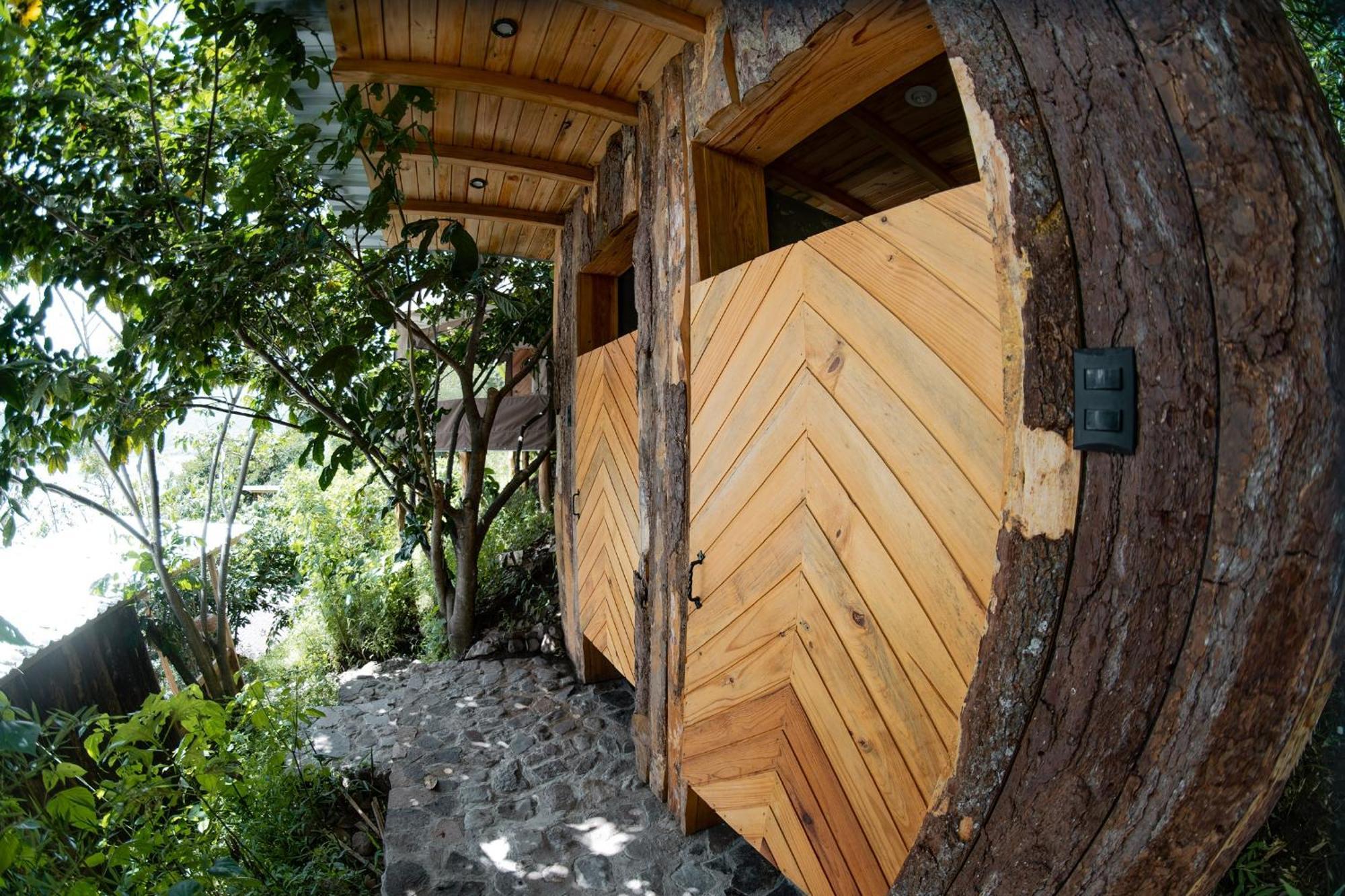 Fuego Atitlan Eco-Hotel Тікаль Екстер'єр фото